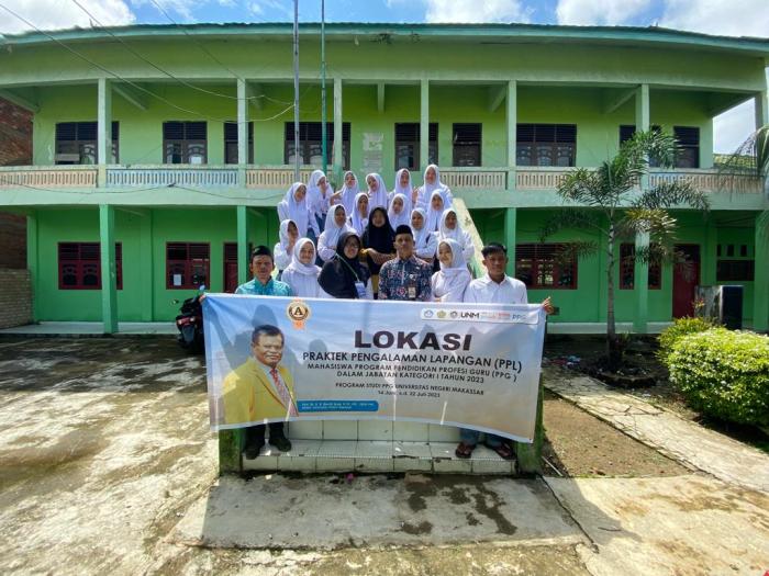 PRAKTEK PENGALAMAN LAPANGAN ( PPL ) MAHASISWA PROGRAM PENDIDIKAN PROFESI GURU ( PPG ) DALAM JABATAN KATEGORI 1 TAHUN 2023 PROGRAM STUDI PPG UNIVERSITAS NEGERI MAKASAR DI MAN 4 BATANGHARI