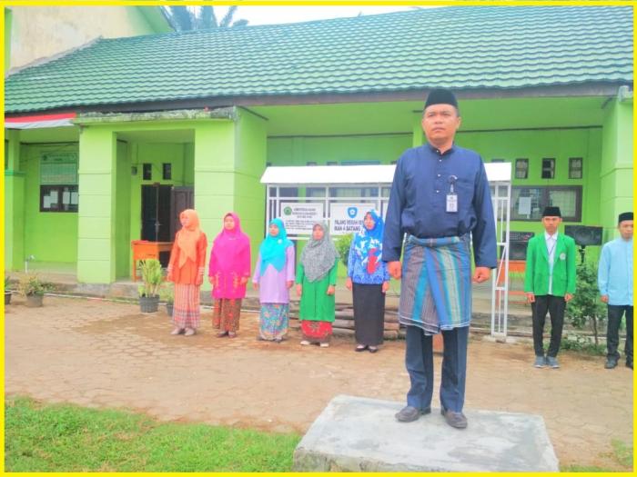 MAN 4 Batanghari melaksanakan upacara peringatan Hari Sumpah Pemuda tahun 2019