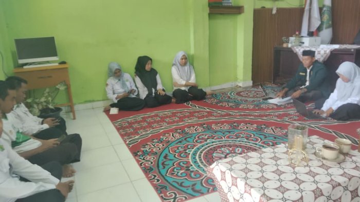 Menuju Layanan Prima, Ketatausahaan MAN 4 Batang Hari Berbenah Diri