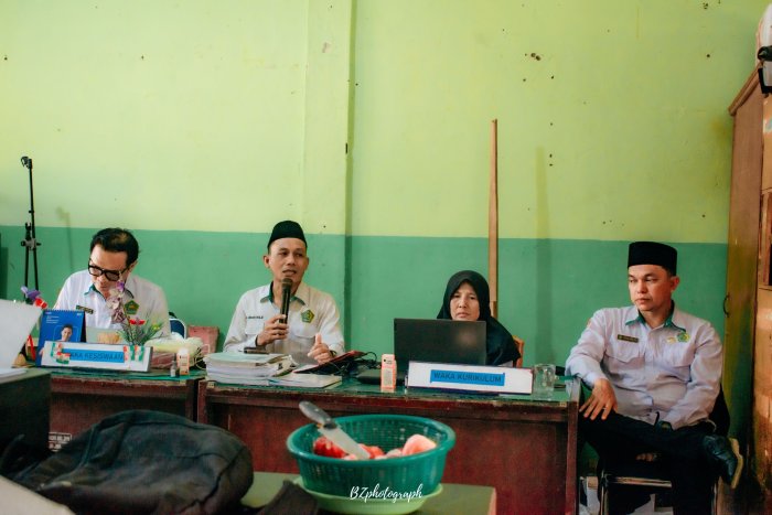 Rakor GTK MAN 4 Batang Hari : Dorong Digitalisasi Madrasah Lewat Ujian Semester Berbasis Android Versi Update 2026 Rakor GTK MAN 4 Batang Hari : Dorong Digitalisasi Madrasah Lewat Ujian Semester Berbasis Android Versi Update 2026