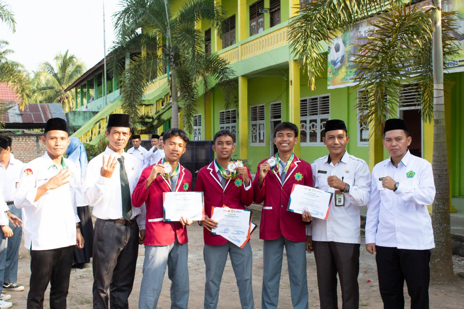 Siswa MAN 4 Batanghari Juara Atletik U-18 Provinsi Jambi 2025