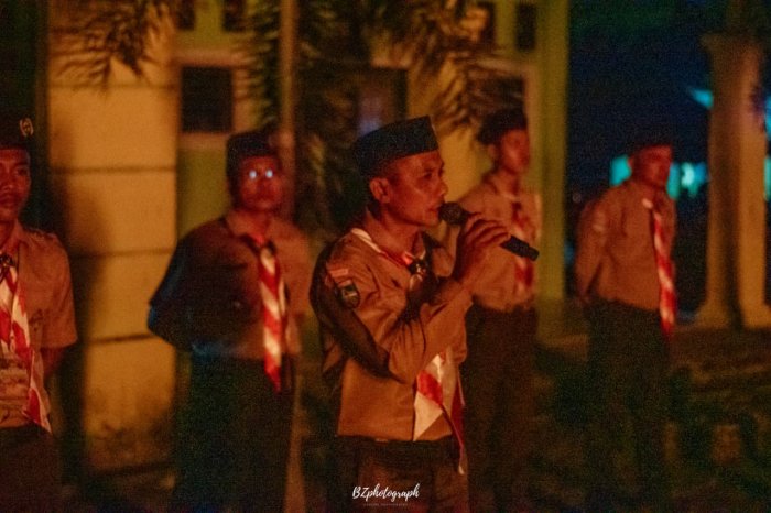 Malam Api Unggun MAN 4 Batang Hari: Menyala Semangat Pramuka dalam Kehangatan Kebersamaan