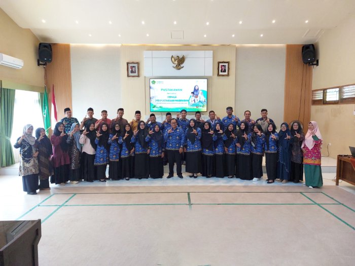 Rakor Pustakawan Kemenag Batang Hari, Kepala Perpustakaan MAN 4 Batang Hari Siapkan Langkah Penguatan Literasi Madrasah Rakor Pustakawan Kemenag Batang Hari, Kepala Perpustakaan MAN 4 Batang Hari Siapkan Langkah Penguatan Literasi Madrasah