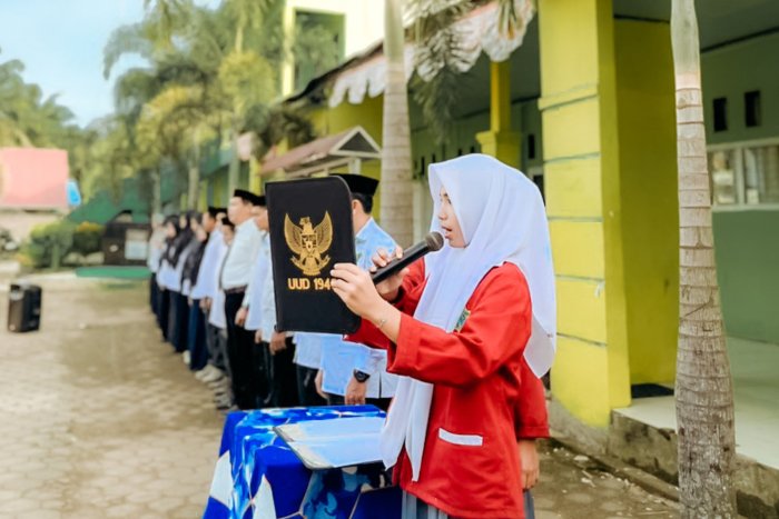 Dari Upacara Hardiknas 2026 ke Harapan Nyata Pendidikan : Tekankan Pendidikan Berkualitas dan Berkarakter