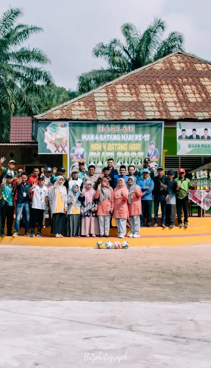 Turnamen Futsal dan Volly Dalam Rangka Harlah ke-15 MAN 4 Batang Hari