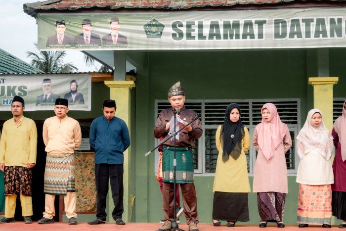 Upacara HUT ke-69 Provinsi Jambi: MAN 4 Batang Hari Tanamkan Nilai Sejarah dan Kebanggaan Daerah