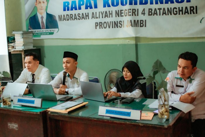 Dari Evaluasi ke Aksi : Rakor MAN 4 Batang Hari Jadi Titik Awal Persiapan PMB dan UM 2026
